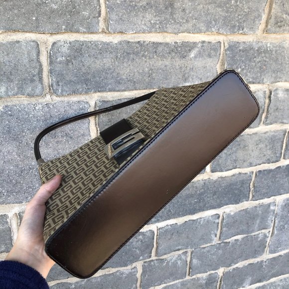 GUESS monogram brown shoulder bag - Picture 5 of 5